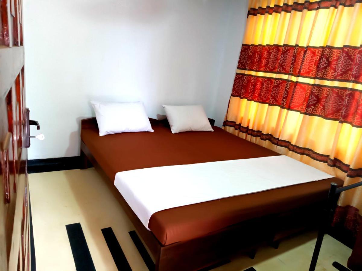 Appartement Sobaya à Anurâdhapura Extérieur photo