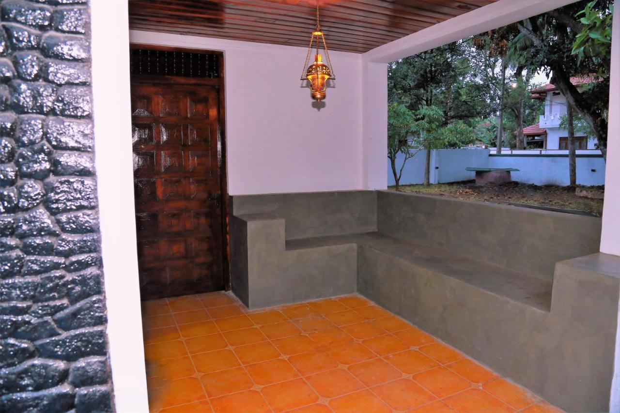 Appartement Sobaya à Anurâdhapura Extérieur photo